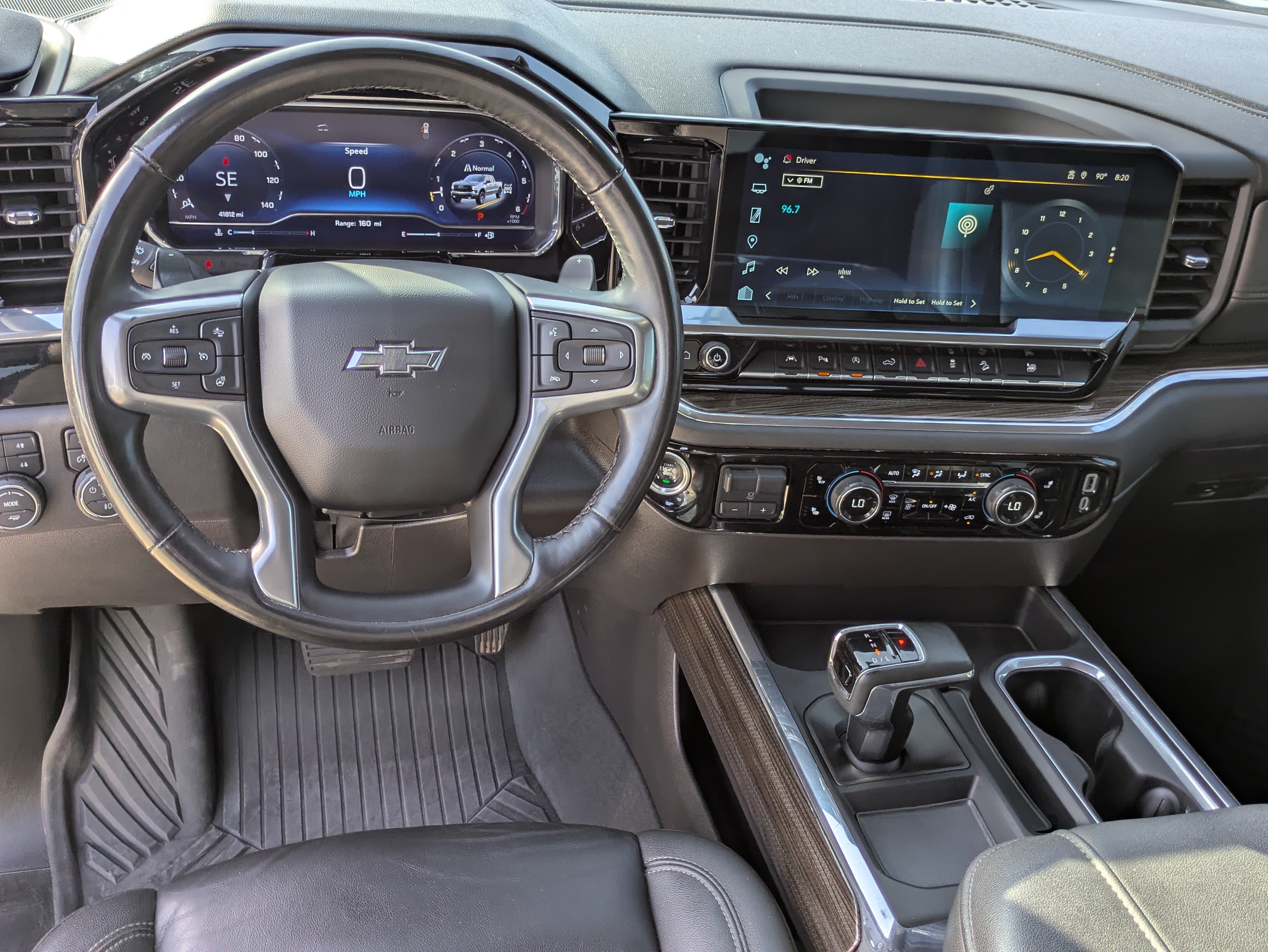 Used 2024 Chevrolet Silverado 1500 LT Trail Boss AWD/4WD image 10