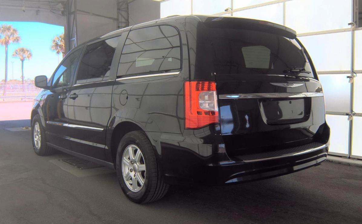 Used 2012 Chrysler Town & Country Touring w/ Entertainment Group #1 image 6