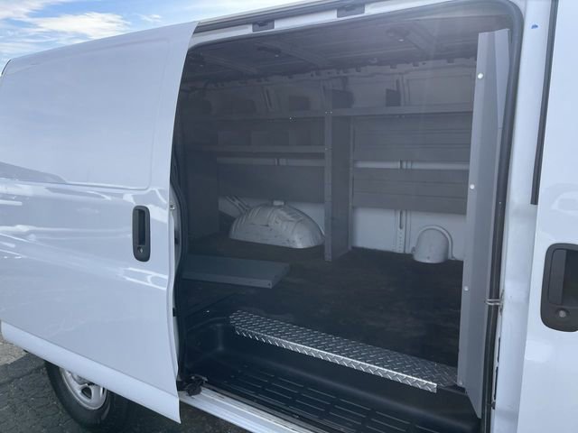 Used 2021 Chevrolet Express 3500 w/ Driver Convenience Package image 12