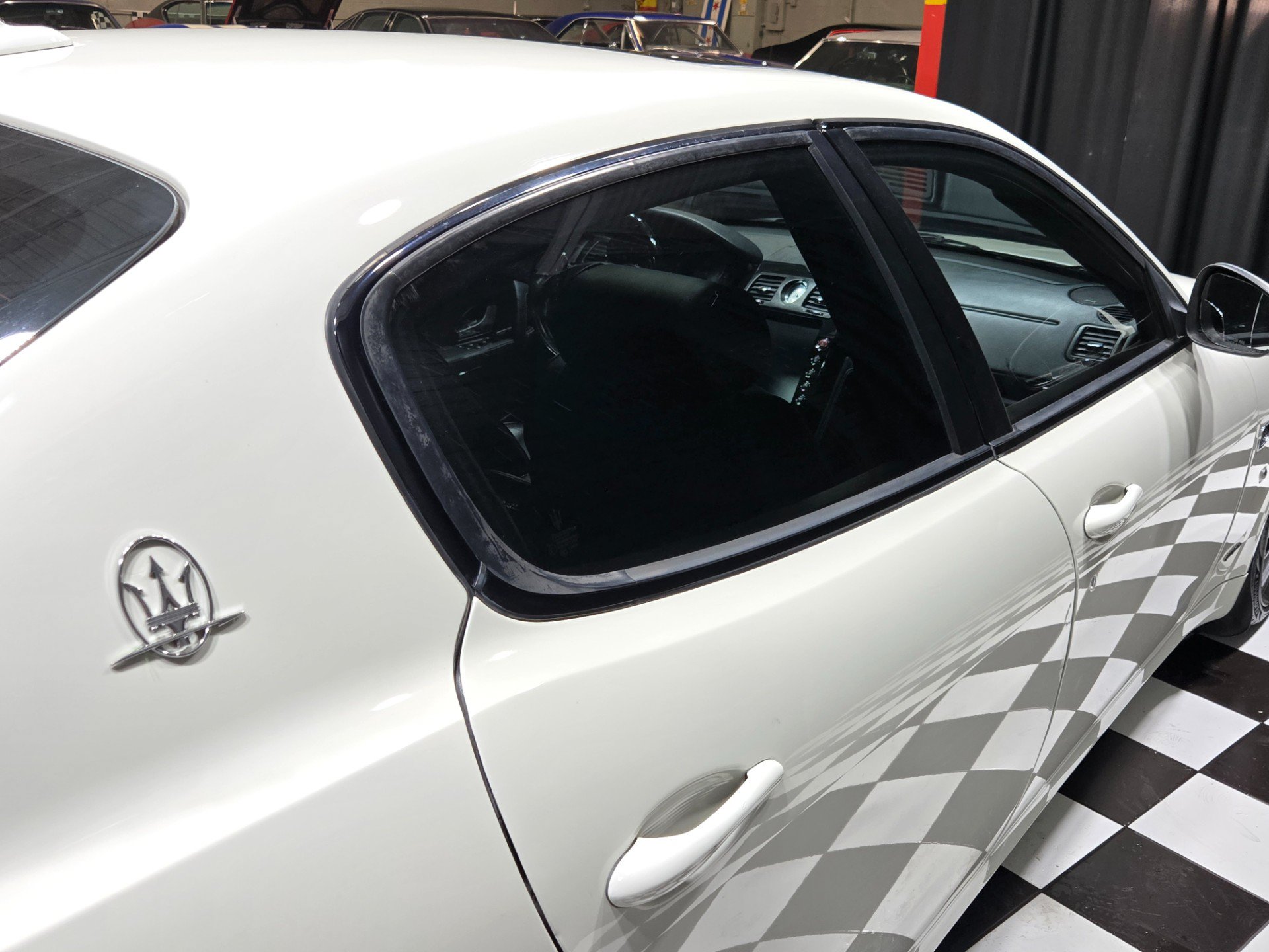 Used 2012 Maserati Quattroporte S RWD image 38