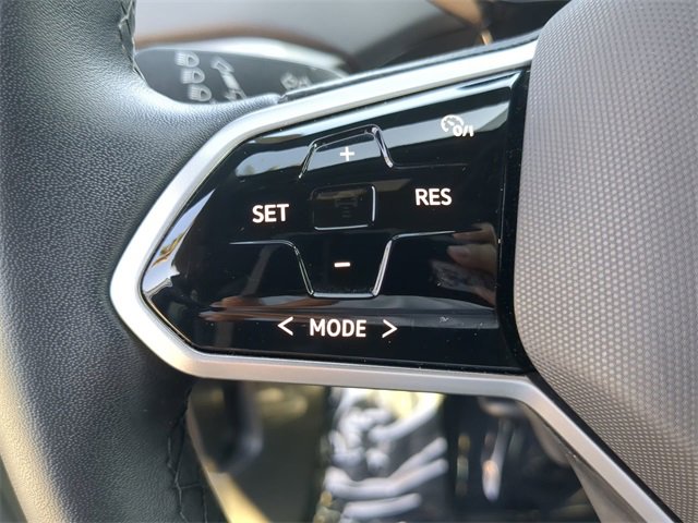 Certified 2023 Volkswagen ID.4 Pro S Plus image 29