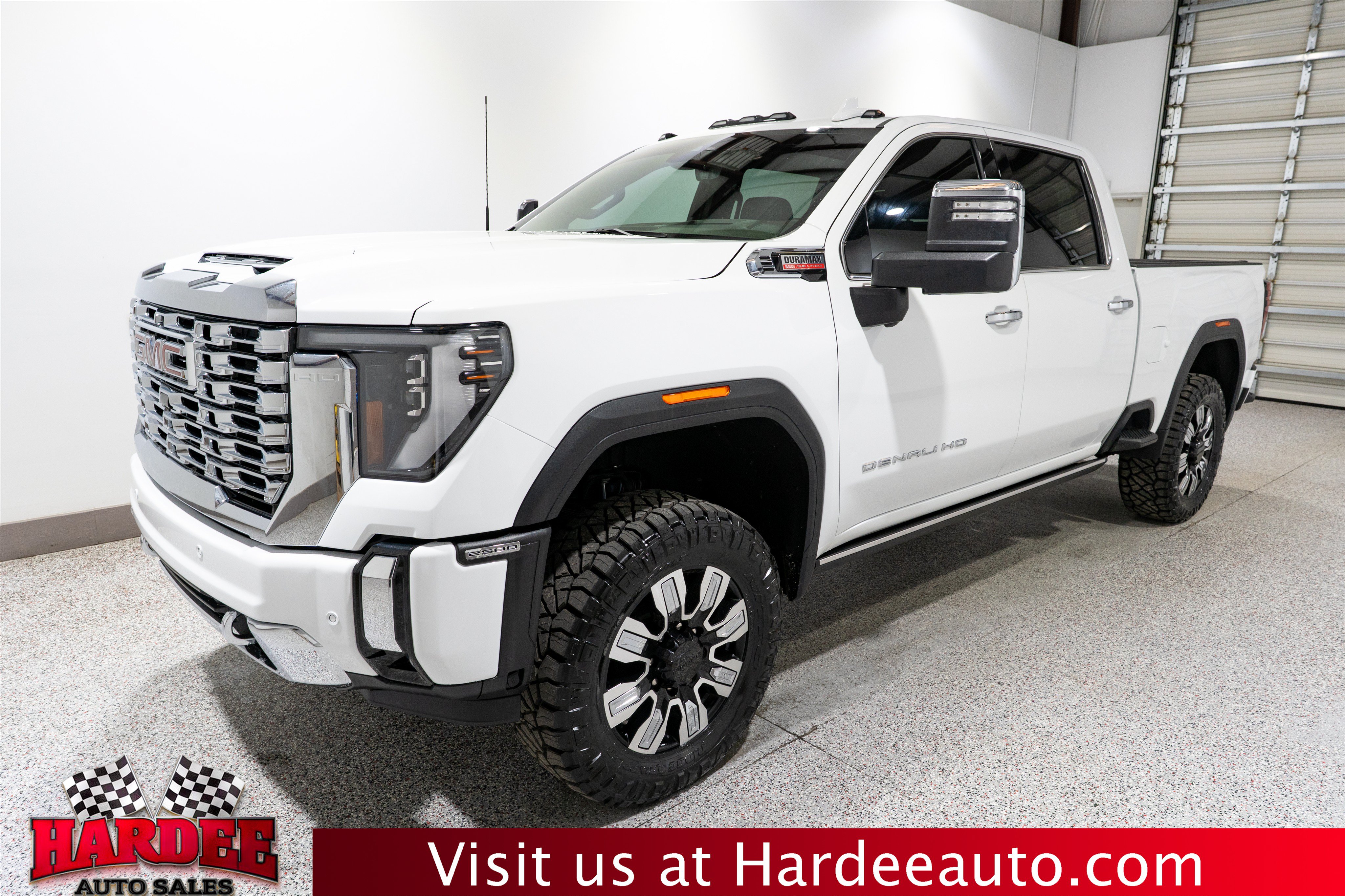 Used 2025 GMC Sierra 2500 Denali w/ Denali Reserve Package AWD/4WD image 2