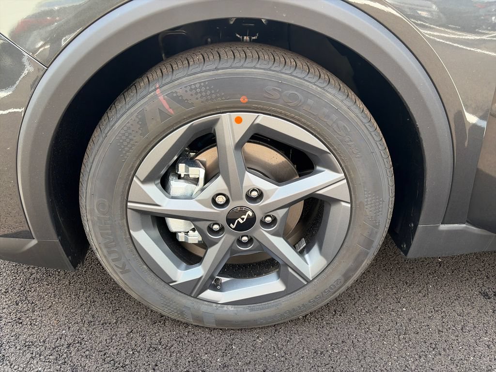 New 2026 Kia K4 FWD image 24