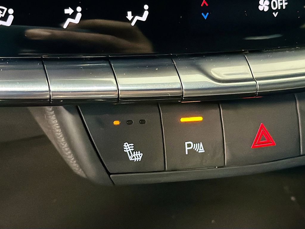 Certified 2024 Cadillac XT4 Sport image 19