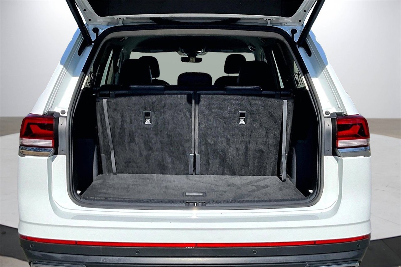 Used 2024 Volkswagen Atlas SE image 25