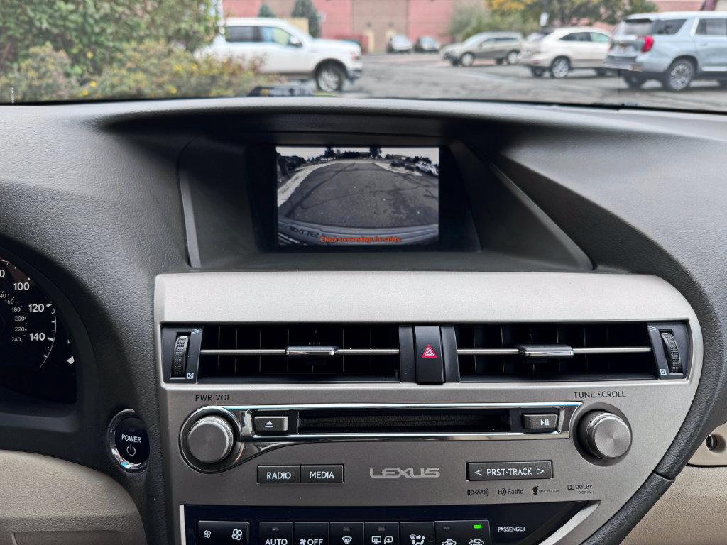 Used 2015 Lexus RX 450h AWD image 24