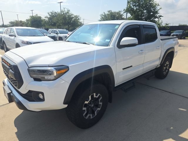 Used 2021 Toyota Tacoma TRD Off-Road AWD/4WD image 6