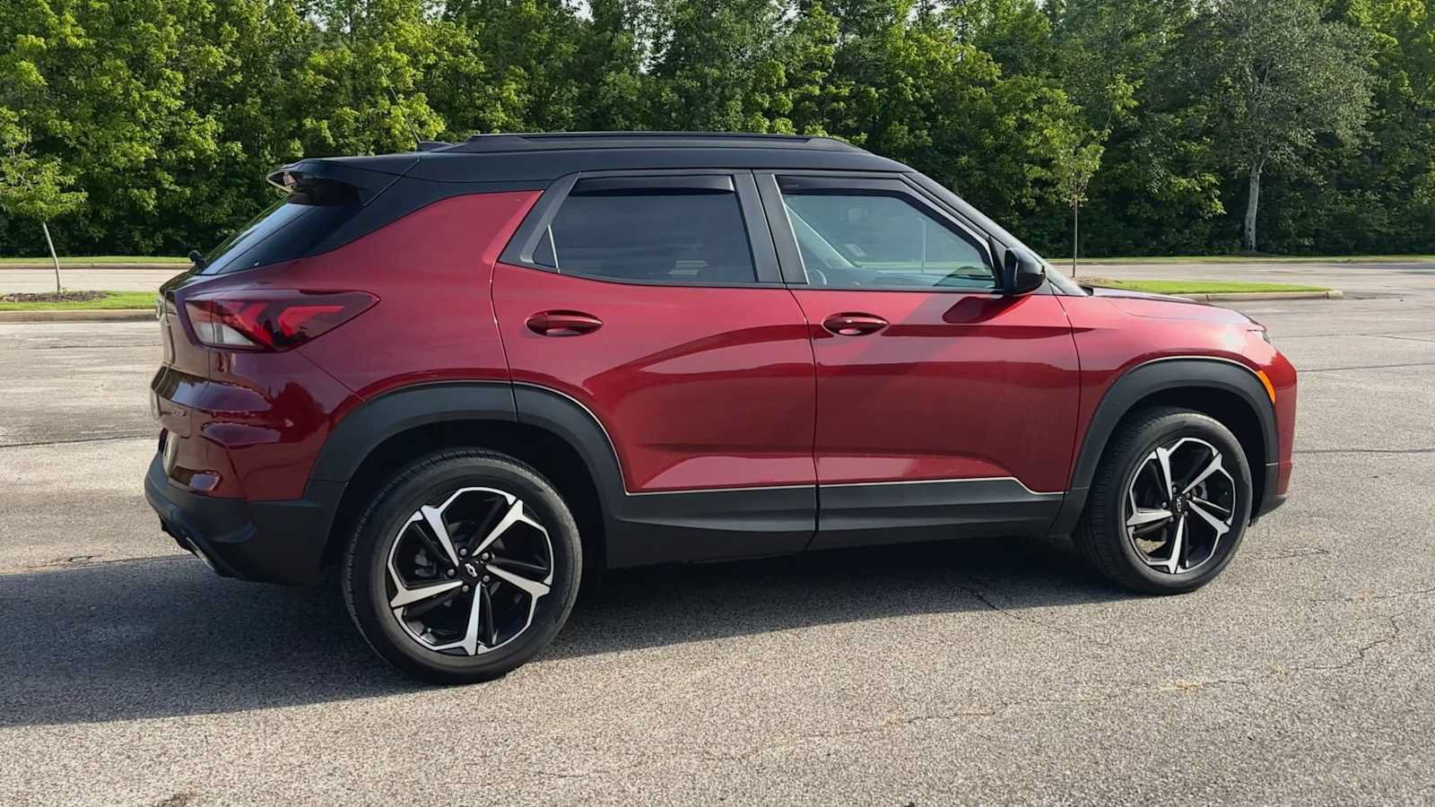 Certified 2023 Chevrolet TrailBlazer RS w/ Convenience Package AWD/4WD image 9