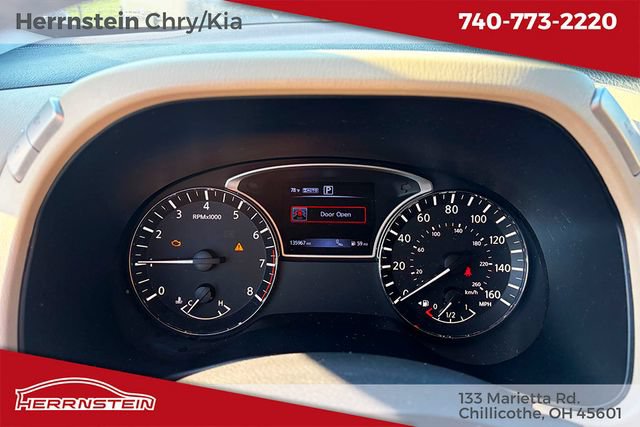 Used 2016 Nissan Pathfinder SL AWD/4WD image 16