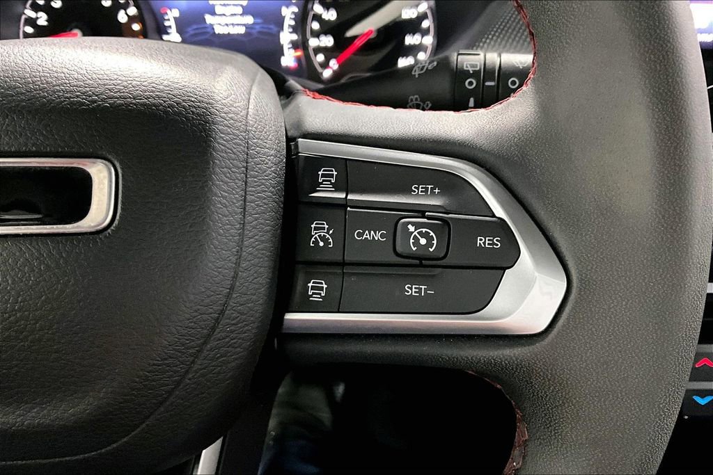 Used 2022 Jeep Compass Trailhawk image 12