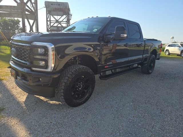 New 2025 Ford F250 Lariat w/ Lariat Ultimate Package image 3