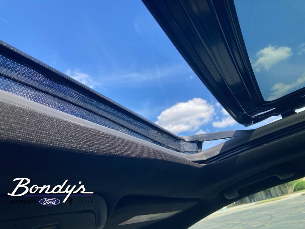 Used 2019 Cadillac XT5 Luxury FWD image 4