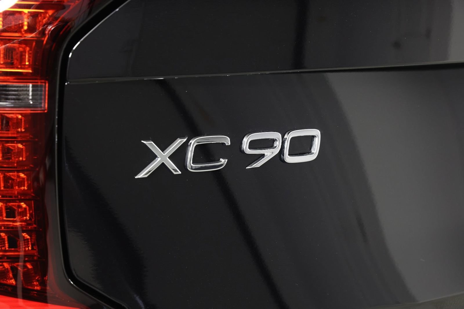 New 2026 Volvo XC90 T8 Ultra w/ Protection Package AWD/4WD image 16
