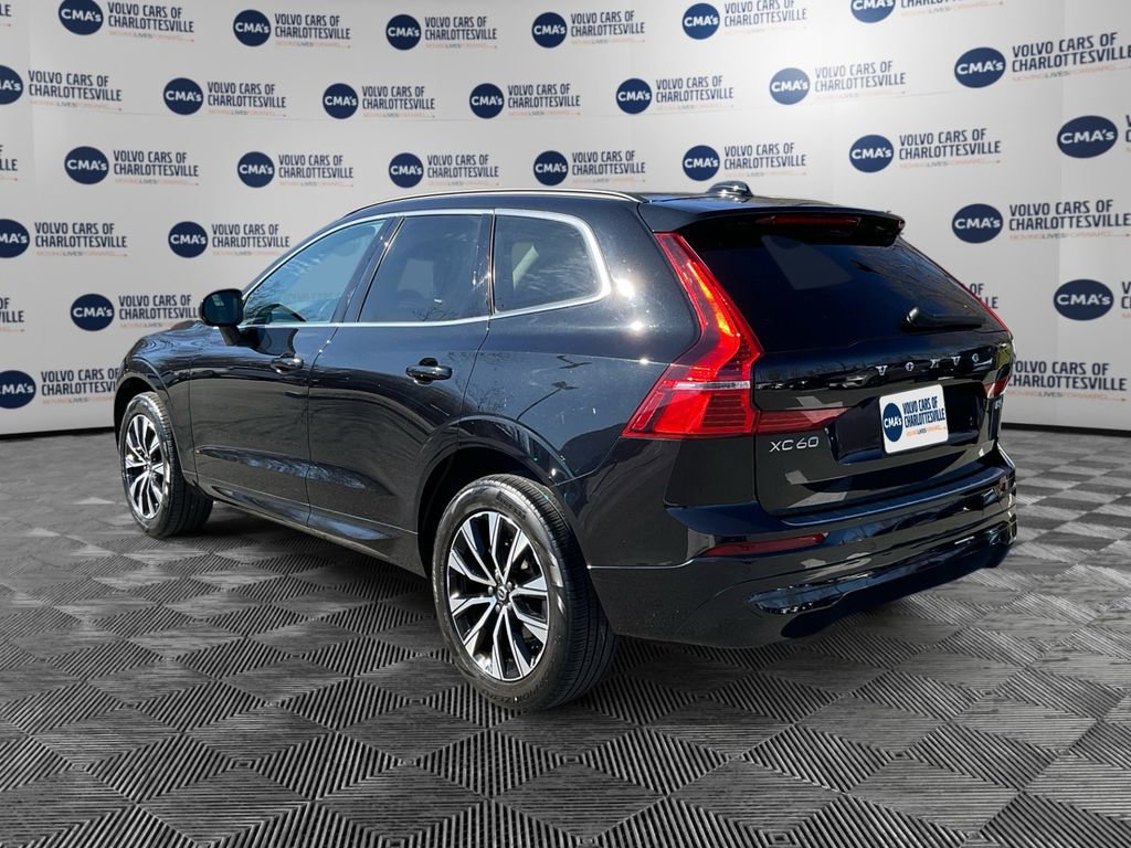 Certified 2023 Volvo XC60 B5 Core w/ Climate Package image 3