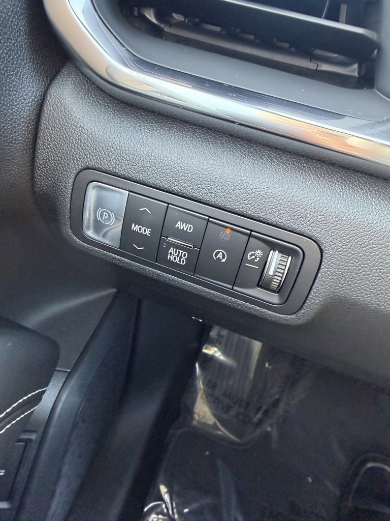 New 2026 GMC Terrain Elevation w/ Elevation Premium Package image 11