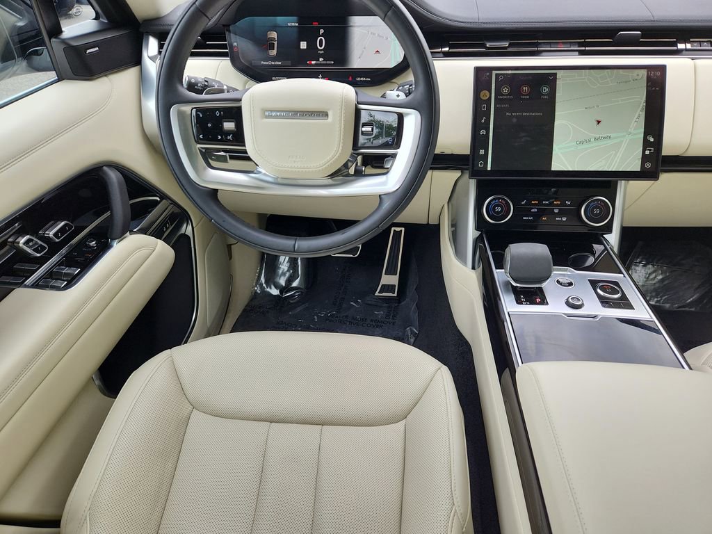 Used 2023 Land Rover Range Rover SE AWD/4WD image 4