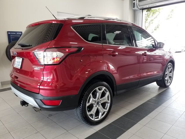 Used 2017 Ford Escape Titanium w/ Equipment Group 301A AWD/4WD image 20