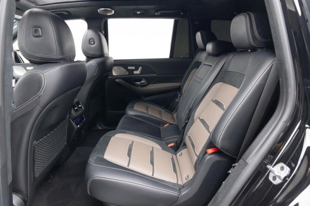 Used 2022 Mercedes-Benz GLS 63 AMG 4MATIC image 38