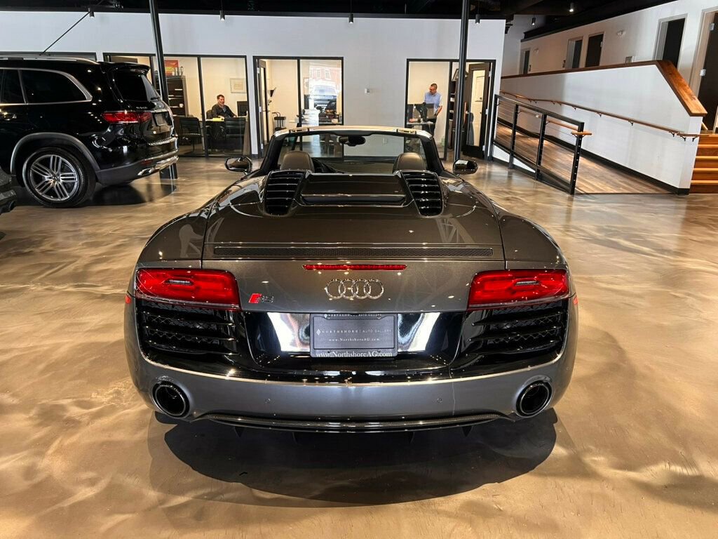 Used 2015 Audi R8 V10 image 6