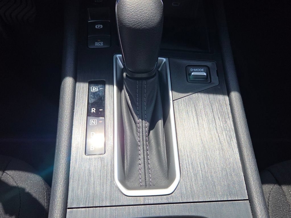 New 2027 Nissan Kicks S FWD image 19