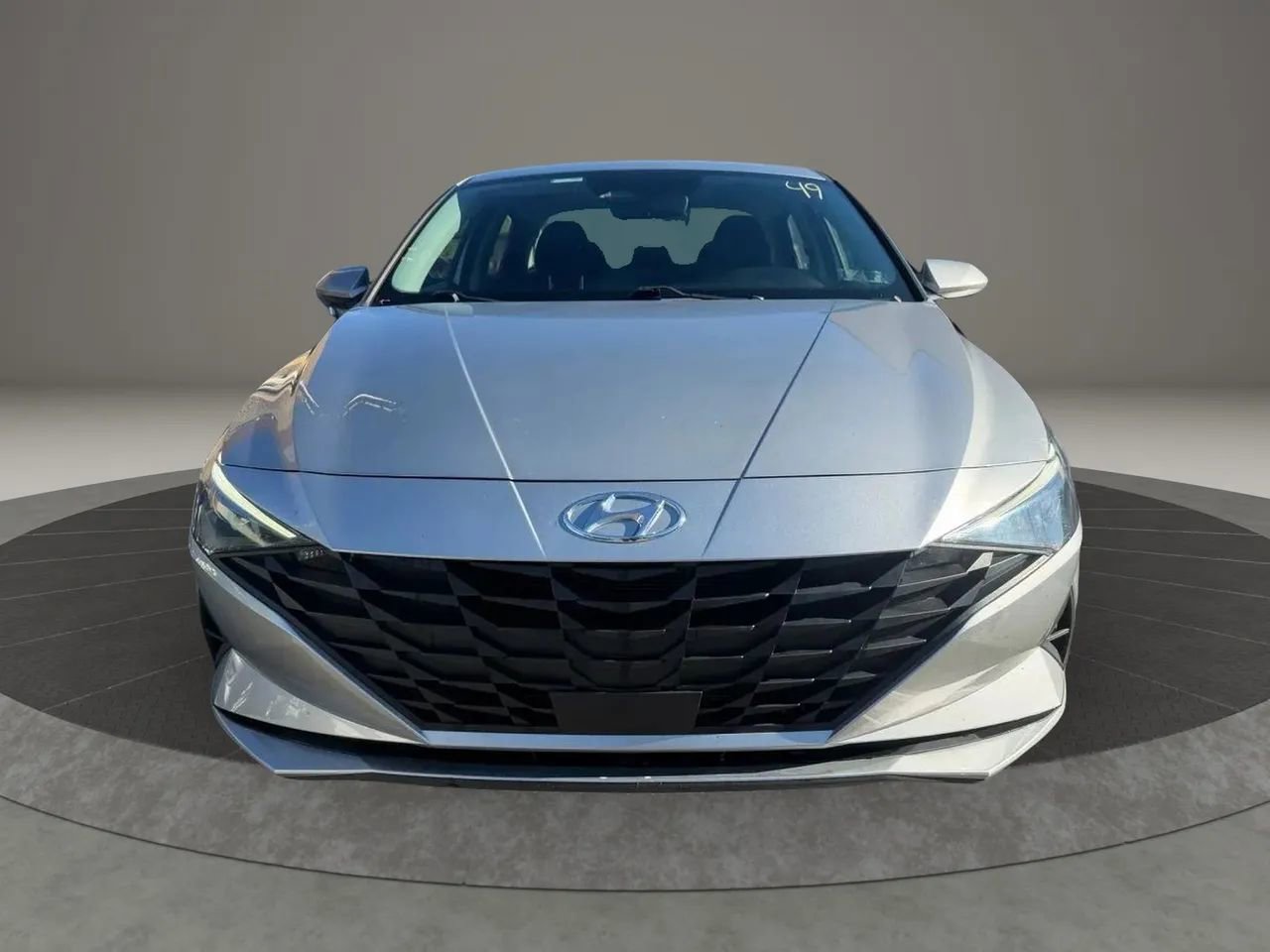 Used 2021 Hyundai Elantra SEL w/ Convenience Package image 2