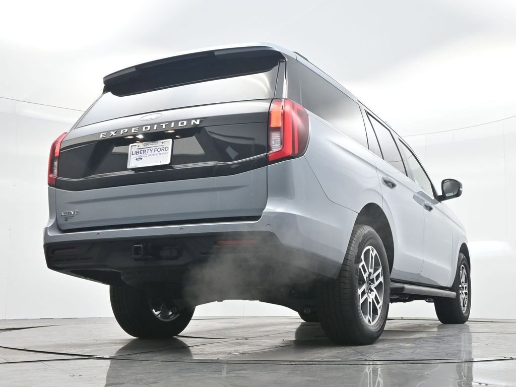 New 2026 Ford Expedition Active image 42