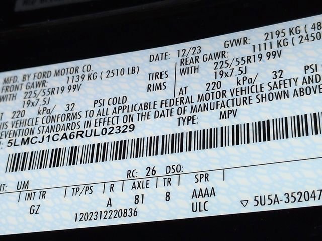 Used 2024 Lincoln Corsair FWD w/ Equipment Group 101A image 33