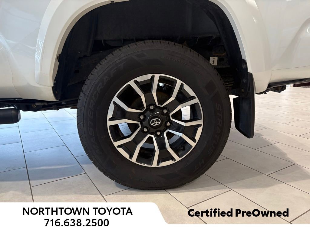 Used 2022 Toyota Tacoma TRD Sport image 29