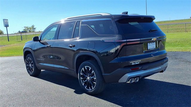 New 2026 Chevrolet Traverse LT w/ Sun and Wheel Package image 6