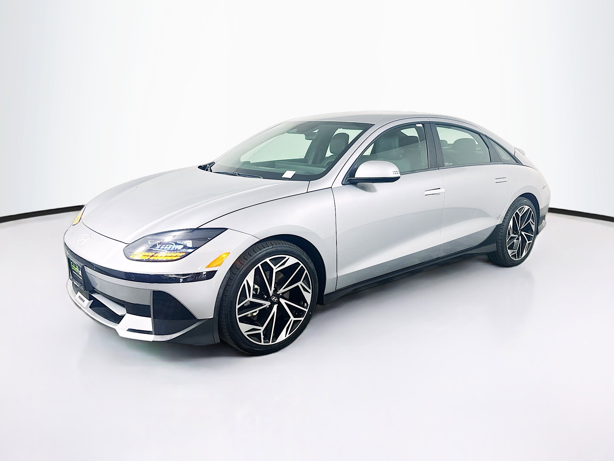 Used 2024 Hyundai Ioniq 6 SEL RWD image 3