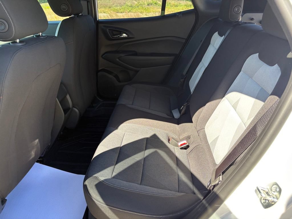 New 2026 Chevrolet Trax RS w/ Driver Confidence Package FWD image 36