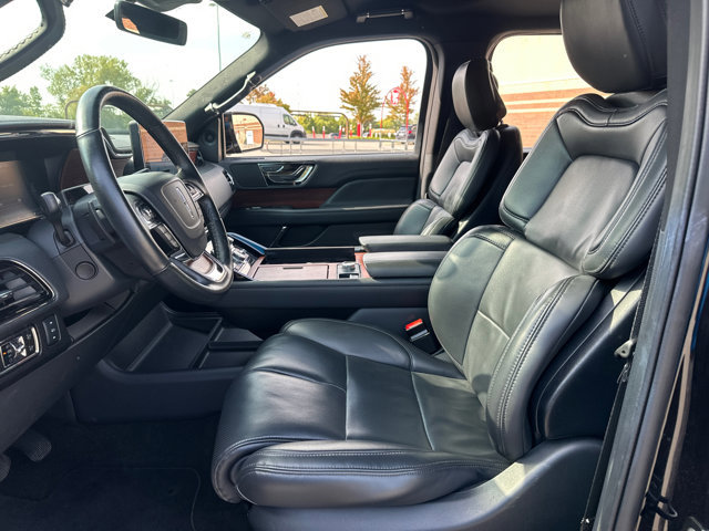 Used 2024 Lincoln Navigator L 4WD image 26
