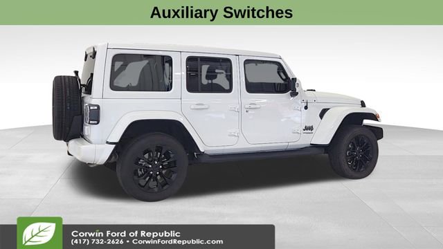 Used 2022 Jeep Wrangler Unlimited Sahara image 9