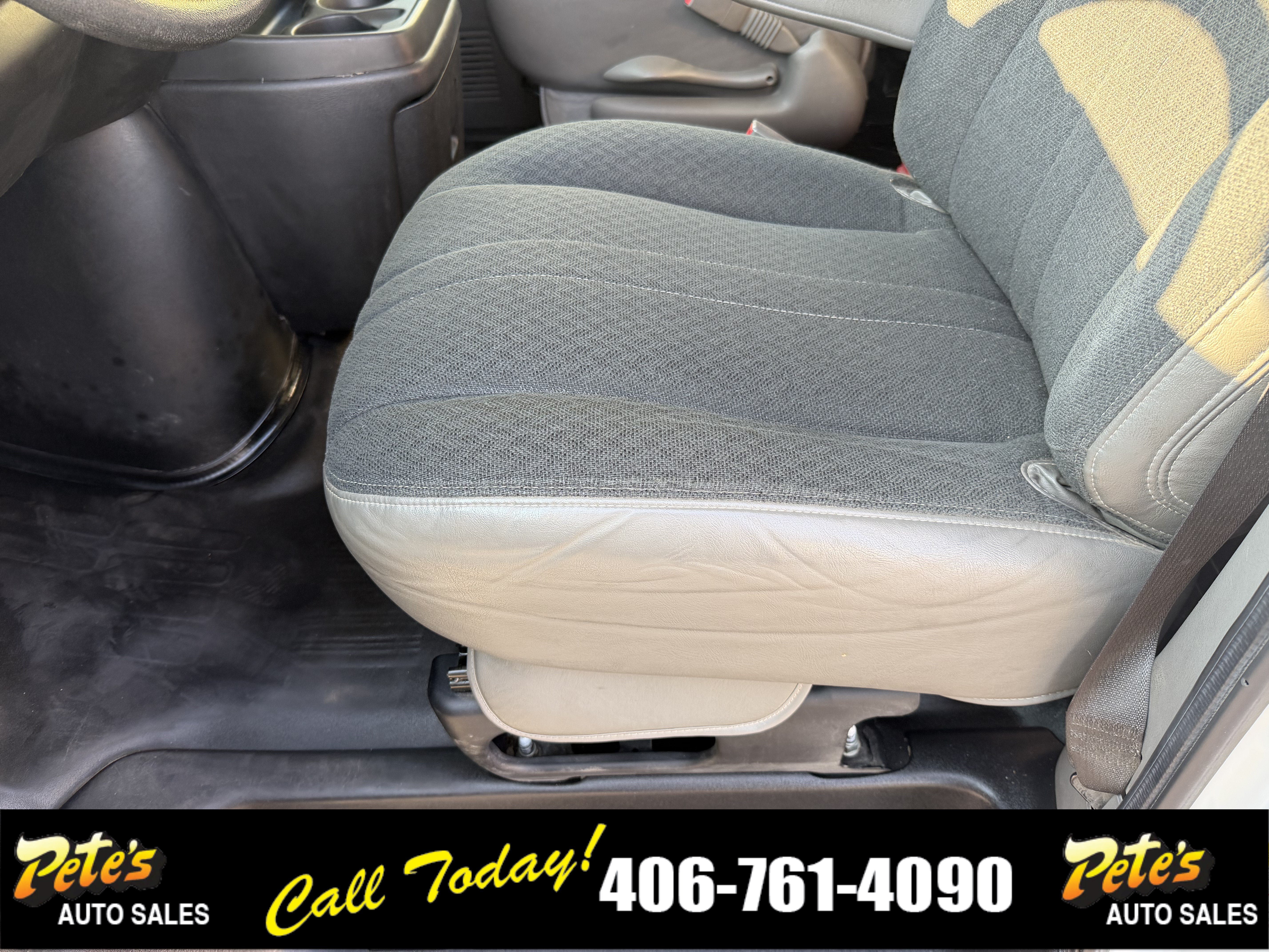 Used 2021 GMC Savana 2500 w/ Driver Convenience Package RWD image 20
