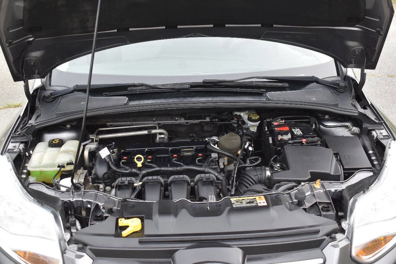 Used 2014 Ford Focus SE image 31