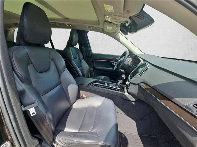 Used 2019 Volvo XC90 T5 Momentum w/ Protection Package Premier image 19