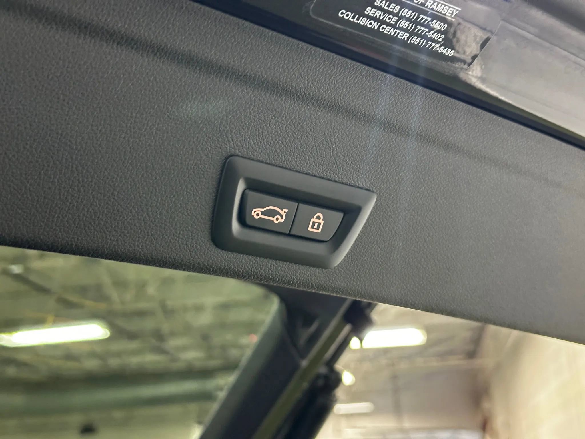 Used 2023 BMW X6 xDrive40i w/ Premium Package image 19