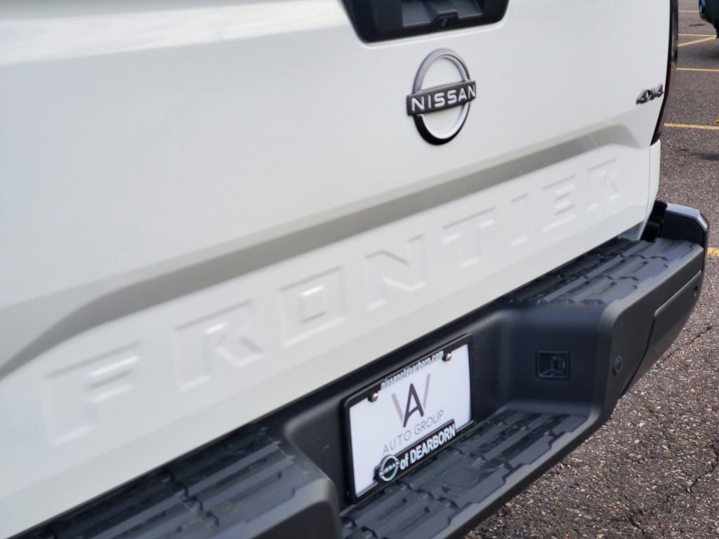 New 2026 Nissan Frontier S image 6