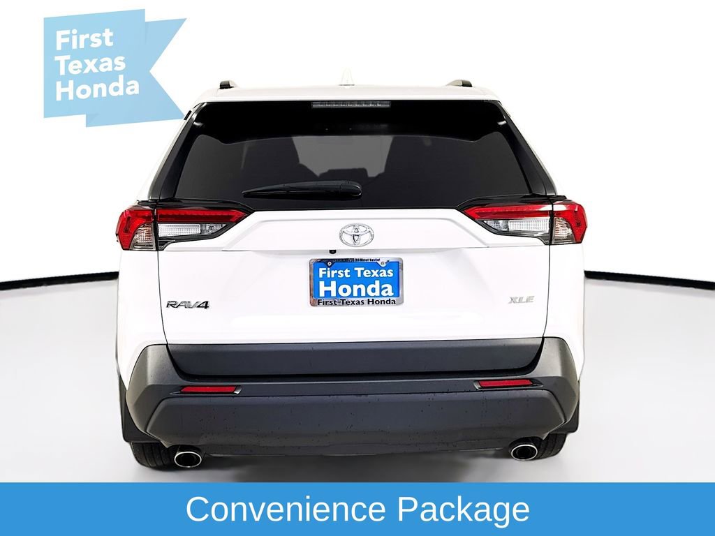 Used 2024 Toyota RAV4 XLE w/ Convenience Package image 6