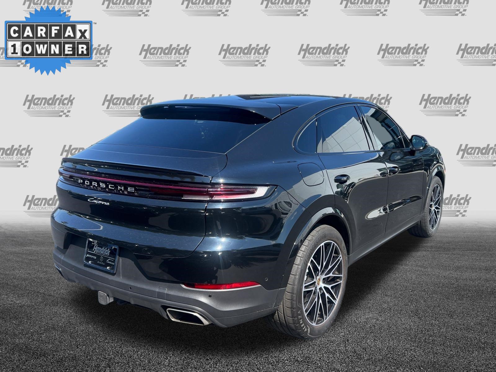 Used 2024 Porsche Cayenne Coupe AWD/4WD image 10