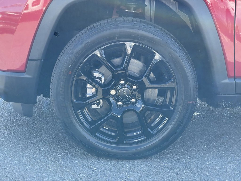 New 2026 Jeep Compass Latitude image 11