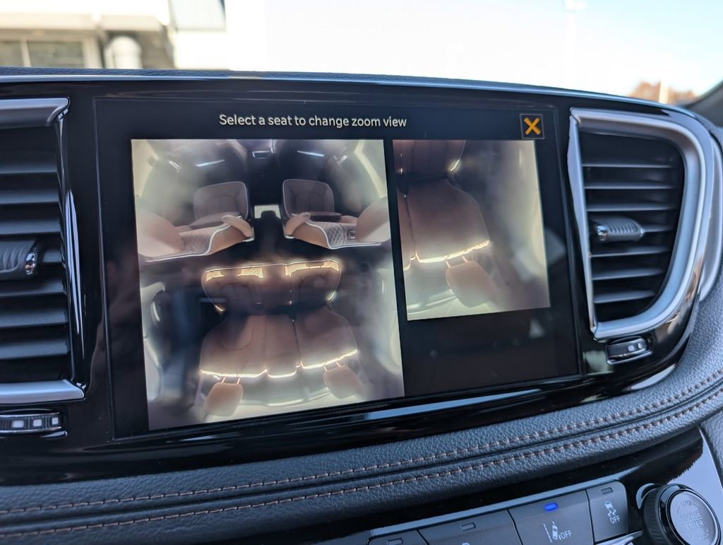 New 2026 Chrysler Pacifica Pinnacle w/ Trailer Tow Group image 34