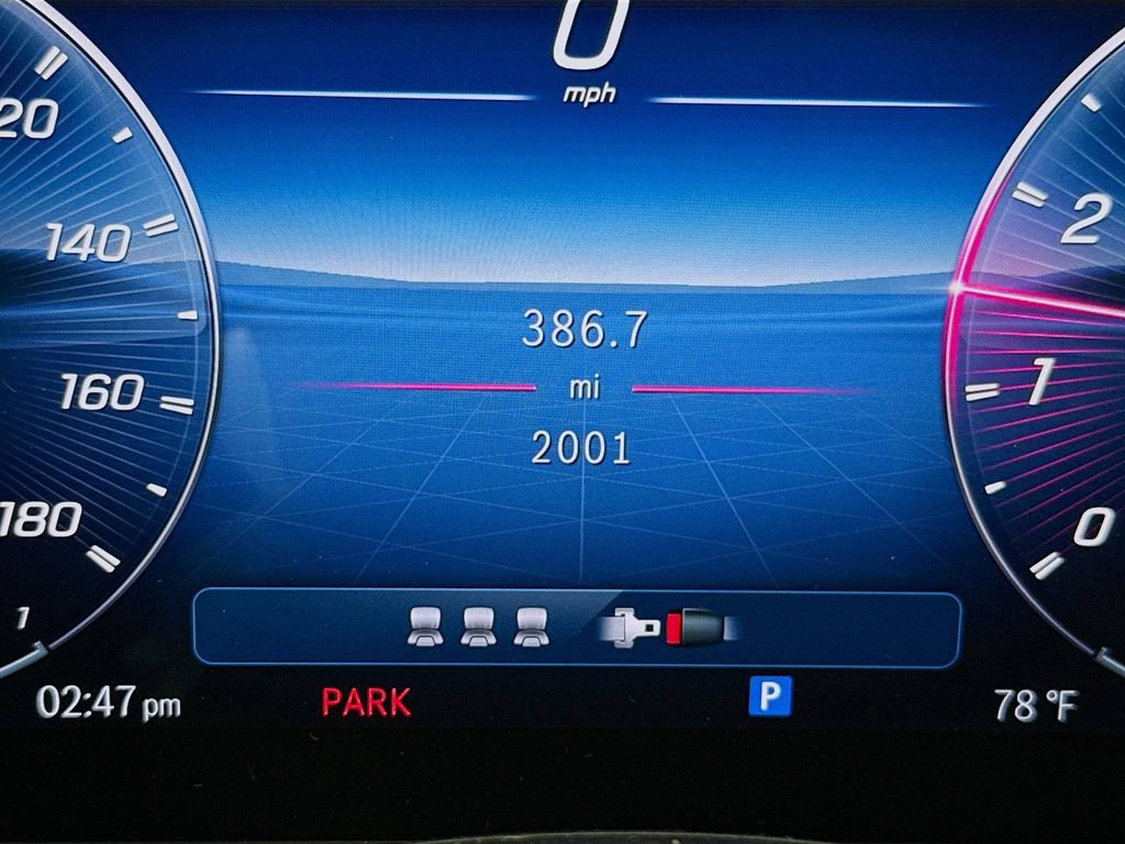 Used 2025 Mercedes-Benz GLC 43 AMG 4MATIC image 12