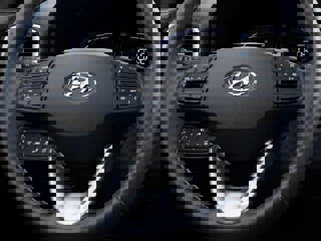 New 2026 Hyundai Venue SEL FWD image 15