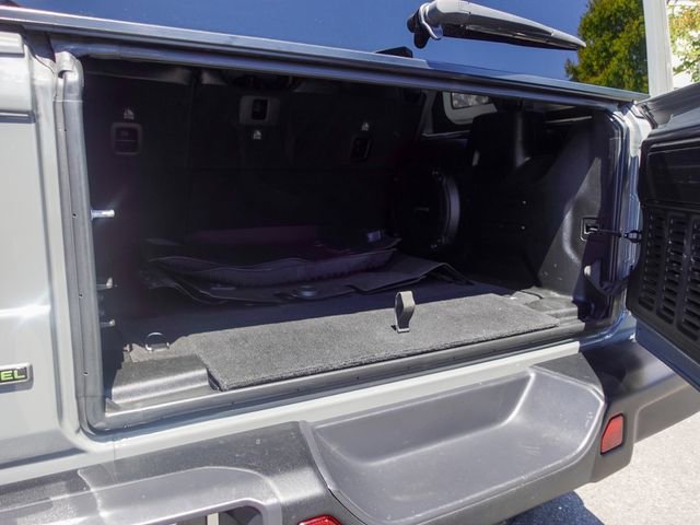 Used 2022 Jeep Wrangler Unlimited Rubicon w/ Steel Bumper Group AWD/4WD image 24