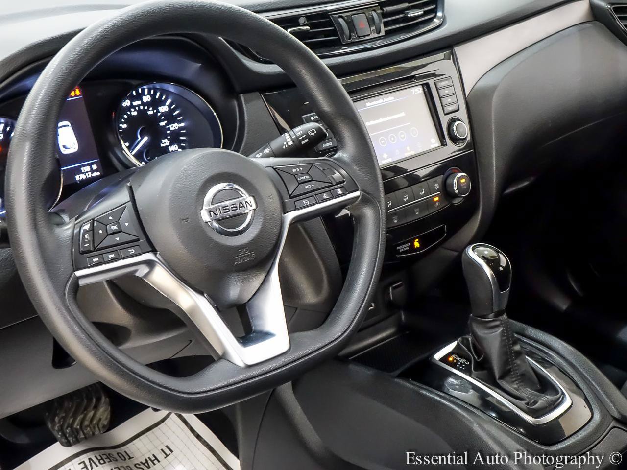 Used 2022 Nissan Rogue Sport S FWD image 15