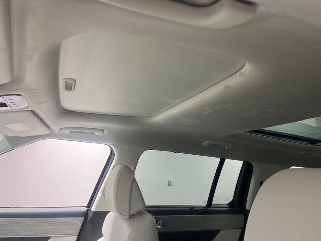 New 2025 Hyundai Santa Fe Calligraphy image 11