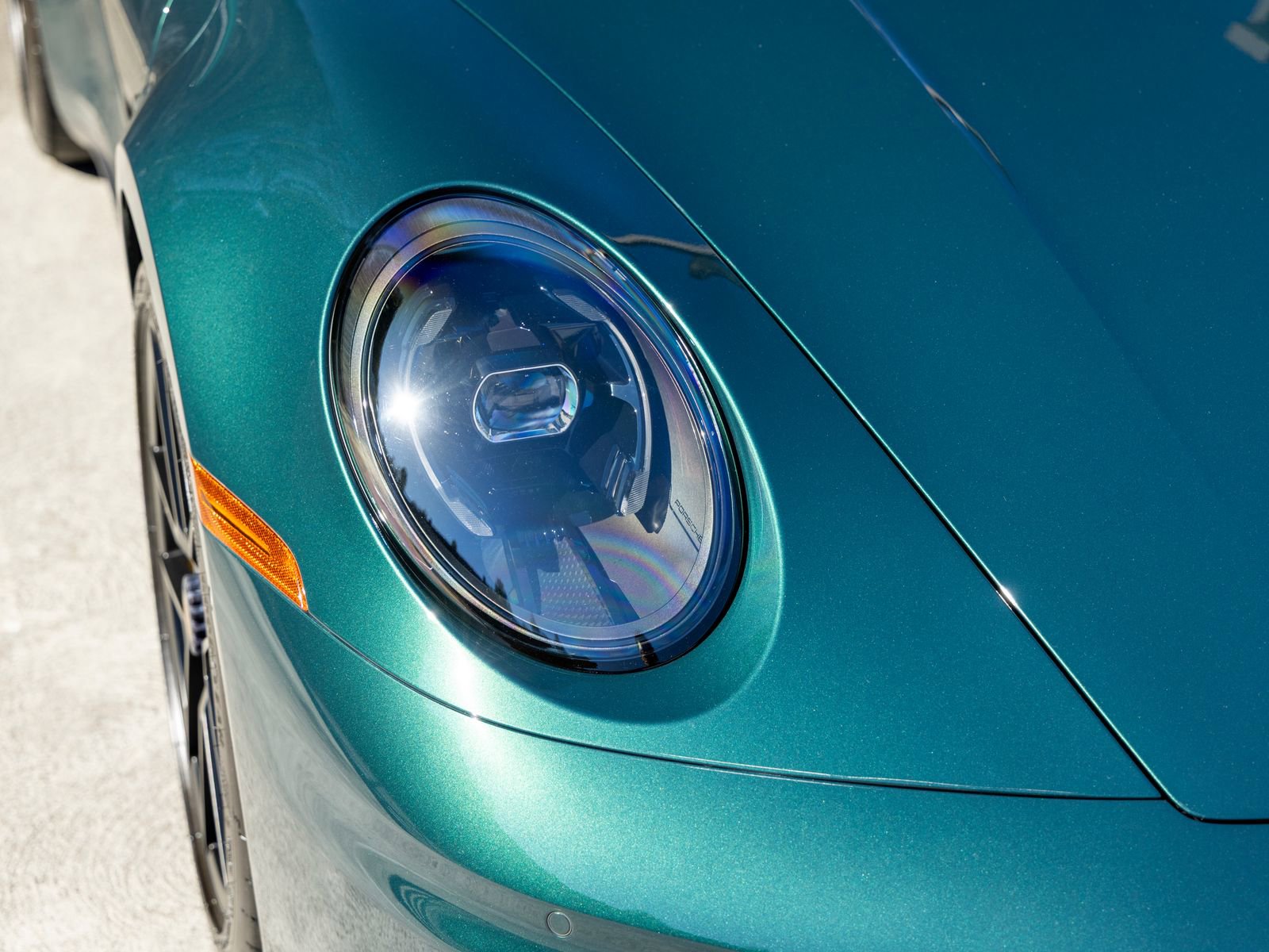 Certified 2025 Porsche 911 Carrera GTS RWD image 14