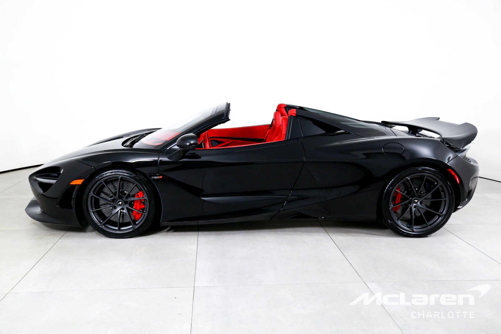 New 2026 McLaren 750S Spider RWD image 7
