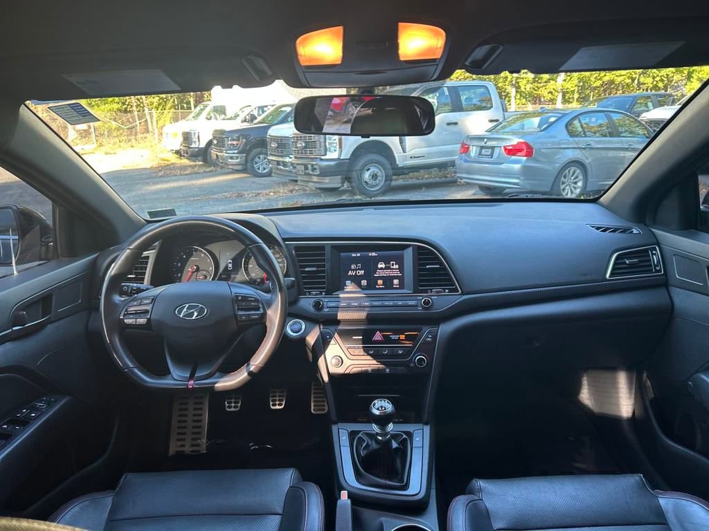 Used 2017 Hyundai Elantra Sport image 21